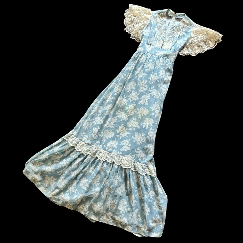 Vintage 60’s blue floral lace butterfly sleeve maxi prairie cottagecore dress